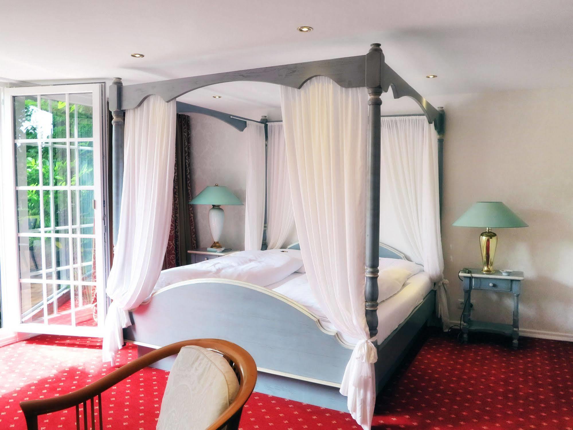 Meinsbur Boutique Hotel Bendestorf Eksteriør billede